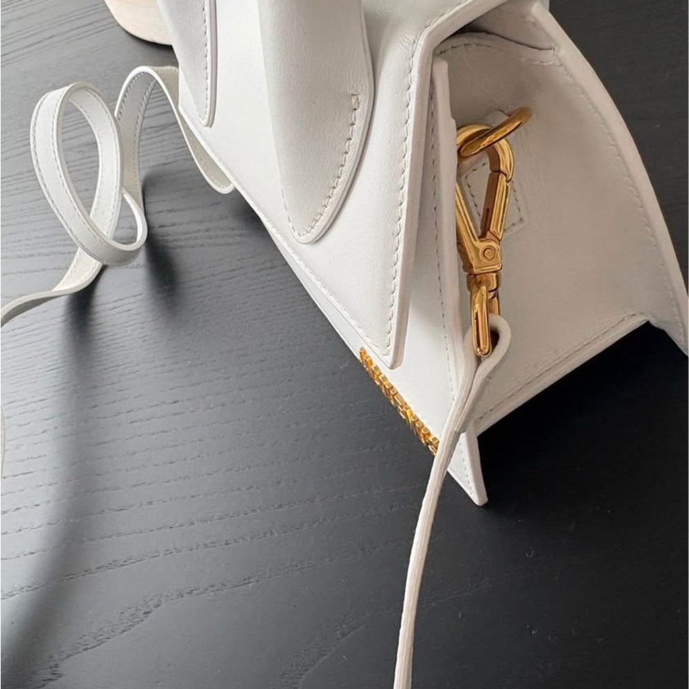 Jacquemus White Leather bag: Le Chiquito Moyen - Picture 5 of 5